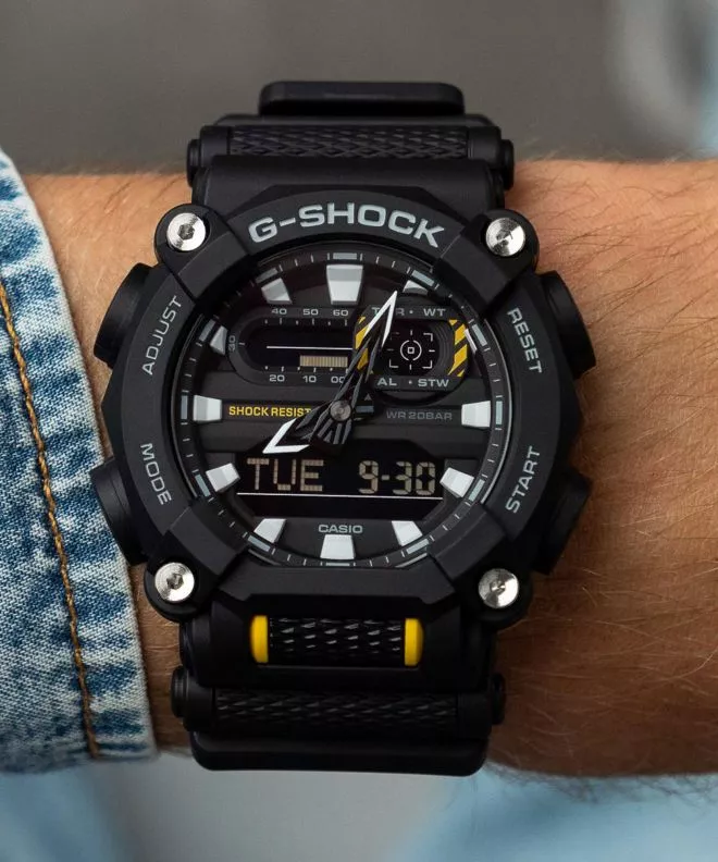 Zegarek Casio G-SHOCK Urban Classic Resin GA-900-1AER
