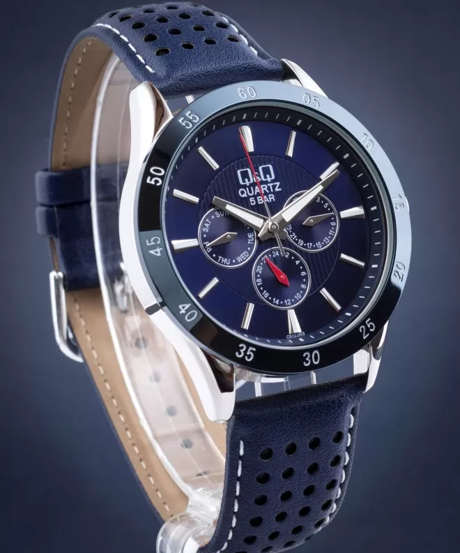 Zegarek męski QQ Leather CE02-502