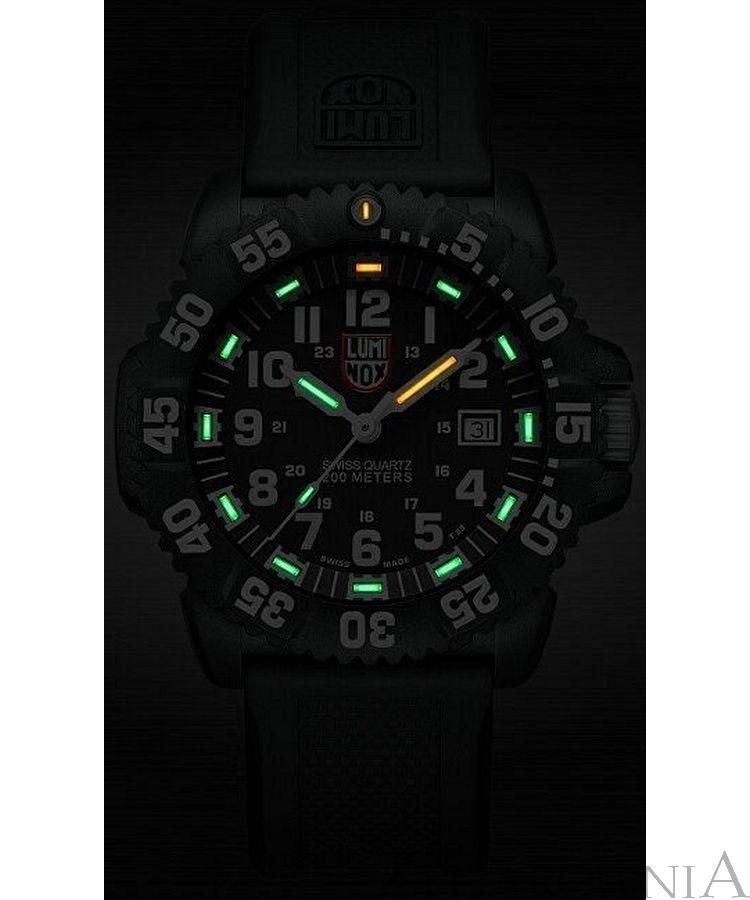 Luminox Orologio Navy SEAL XS.3051.F - 45mm, Cassa In Fibra Di Vetro, Cinturino In Gomma, Impermeabile 20 ATM