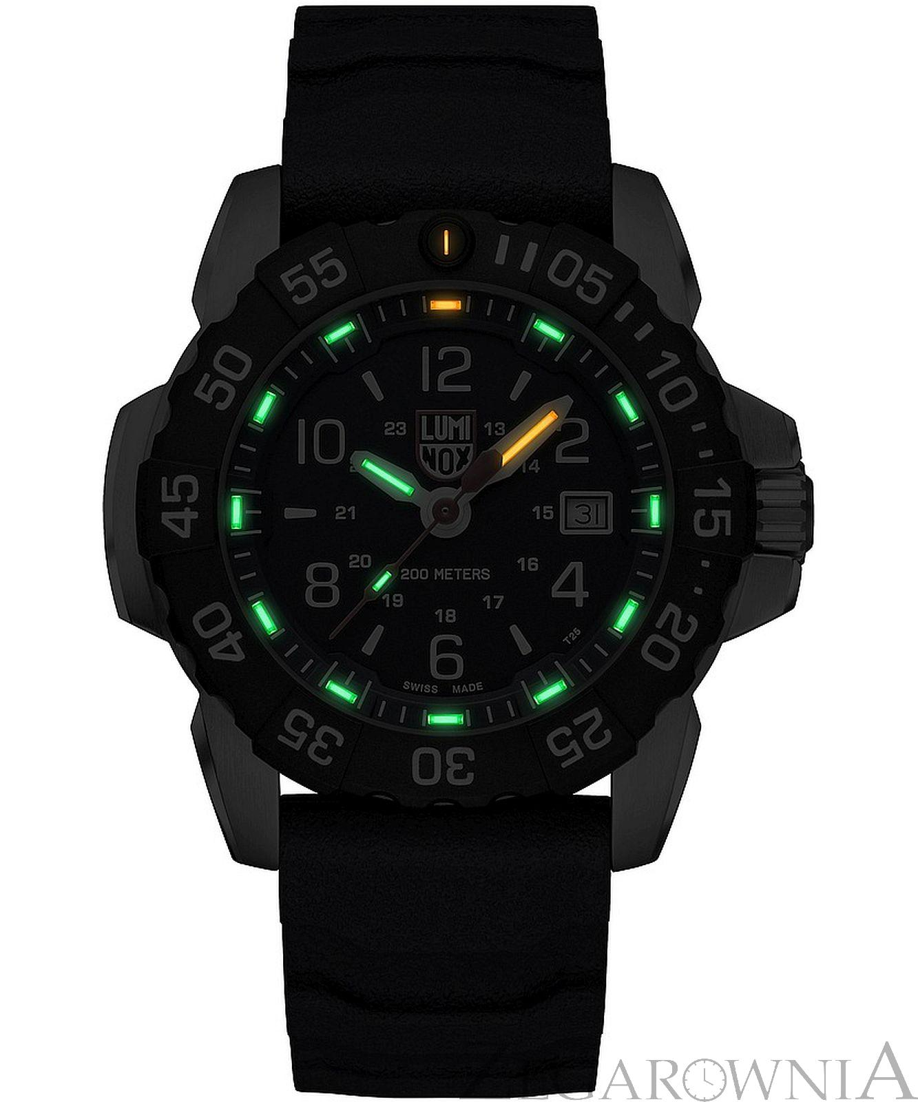 Luminox Orologio Uomo Navy Seal XS.3253.CB - Quarzo, Cassa In Acciaio 45mm, Quadrante Blu, Cinturino In Gomma, Impermeabile 20 Bar (200m), Vetro Zaffiro