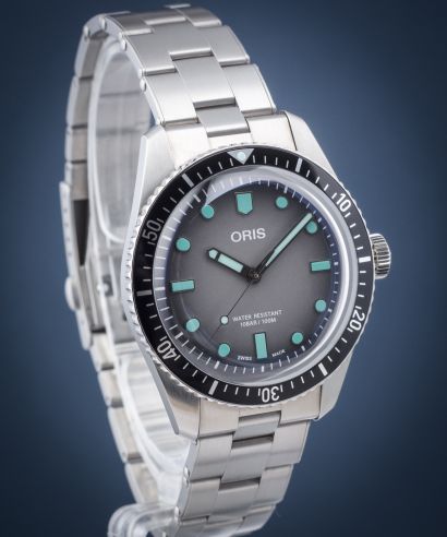 Divers Sixty-Five Automatic</br>01 733 7707 4053-07 8 20 18