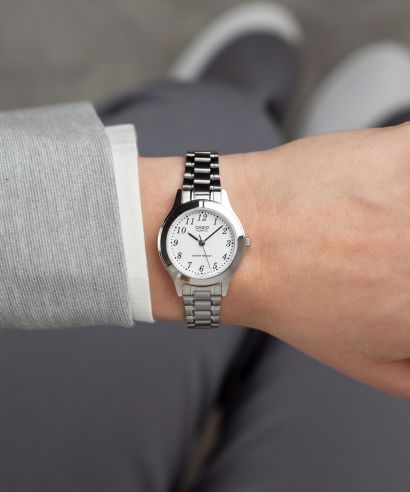 Zegarek damski Casio Classic