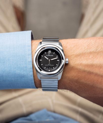 Zegarek Victorinox Concept One Solar