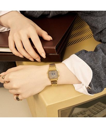 Zegarek Casio Iconic
