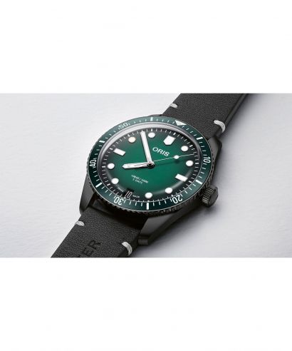 Divers Sixty-Five 10 Years Of Mr Porter Limited Edition SET</br>01 400 7772 4217-Set