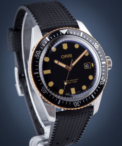 Divers Sixty-Five Automatic</br>01 733 7720 4354-07 4 21 18