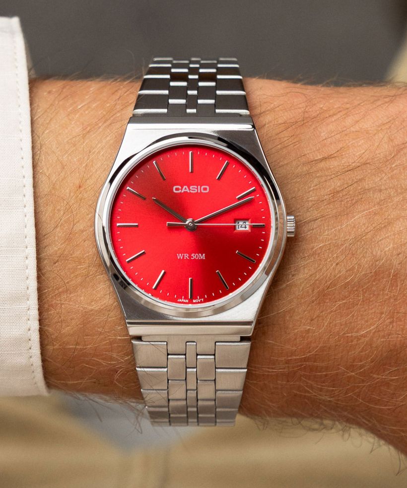 Zegarek męski Casio Timeless Collection czerwony