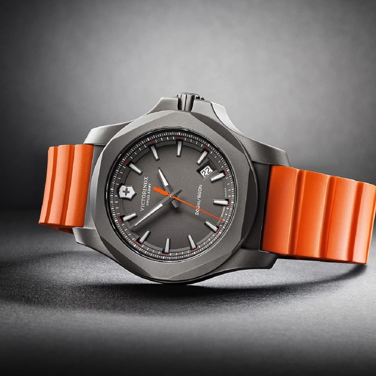 Zegarek męski Victorinox I.N.O.X. Titanium