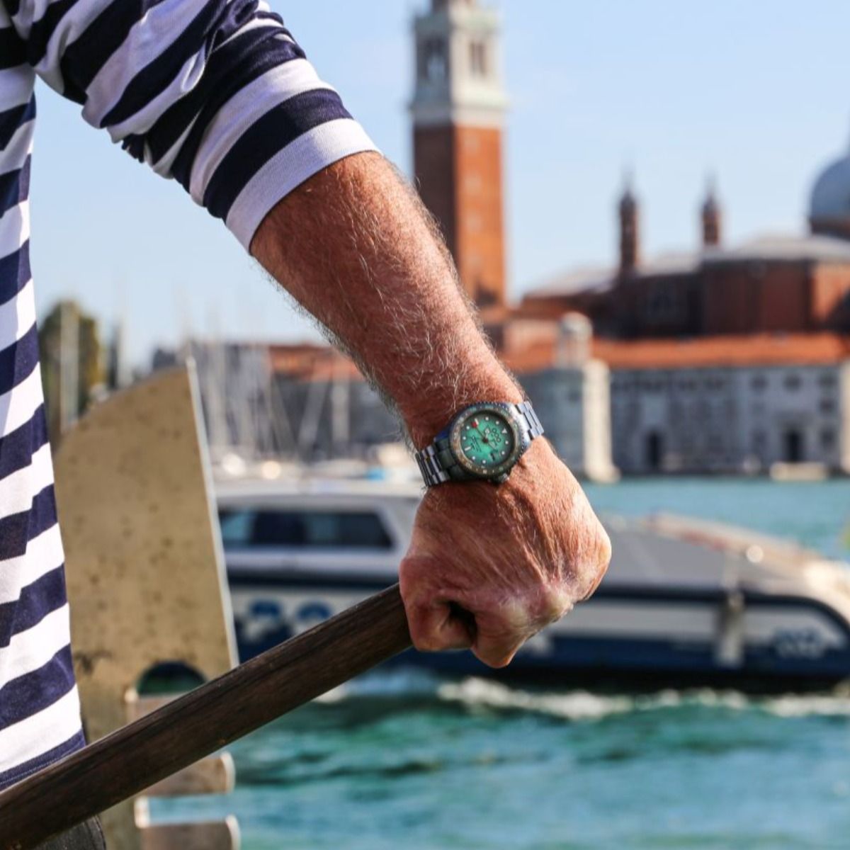 Zegarek męski Out Of Order Swiss GMT Venezia