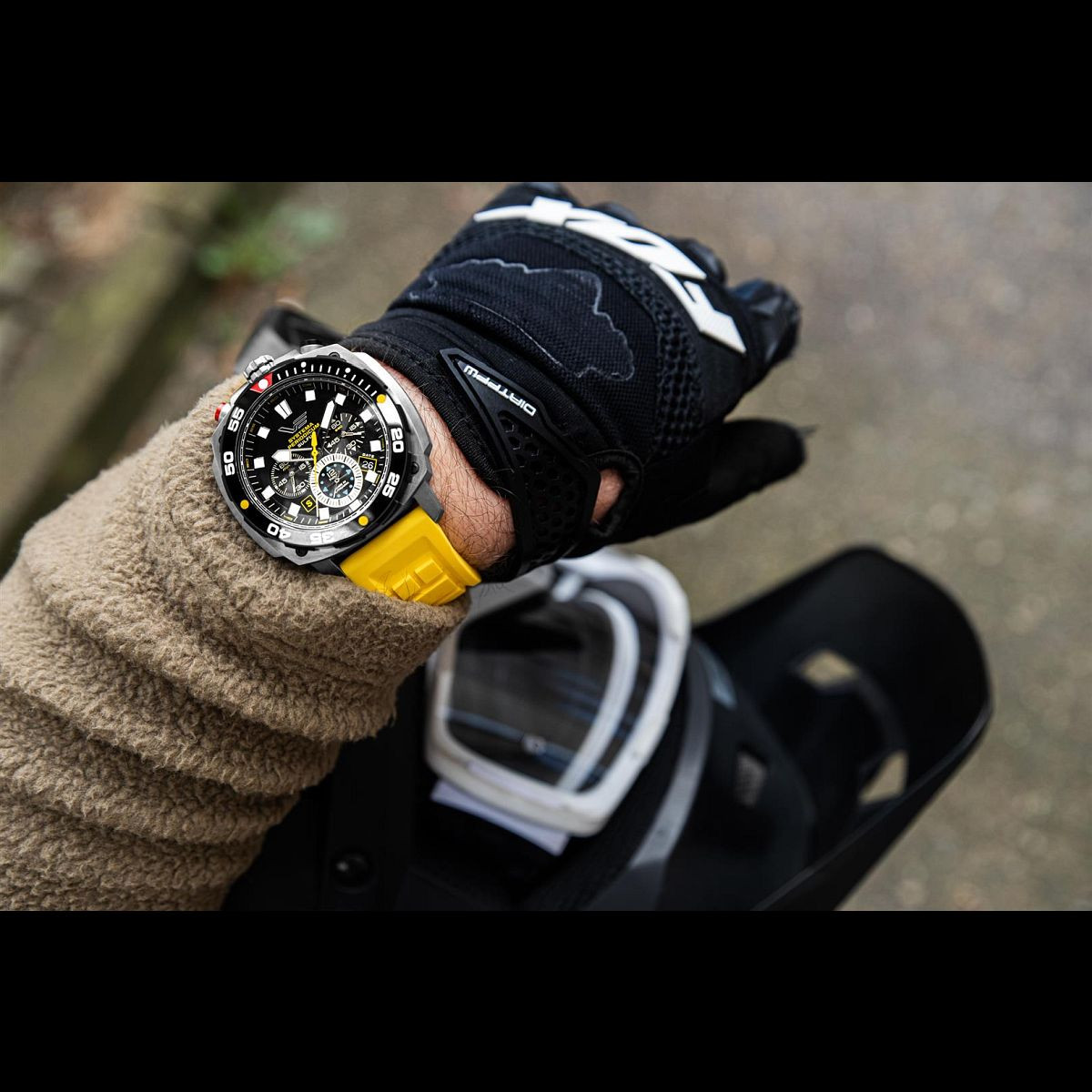 Zegarek męski Vostok Europe Systema Periodicum Sulfur Chronograph SET Limited Edition