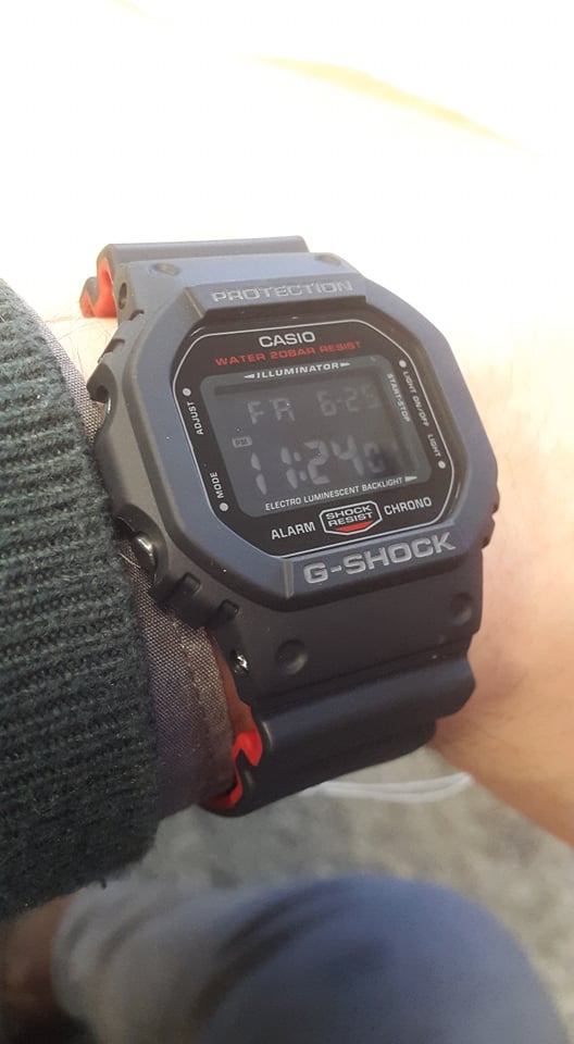 Świetny Casio