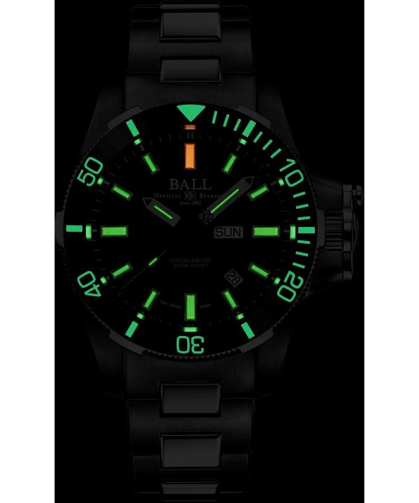 zegarek-meski-ball-engineer-hydrocarbon-submarine-warfare-ceramic-automatic-chronometer-dm2236a-scj-bk_002