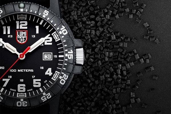 Luminox karbon