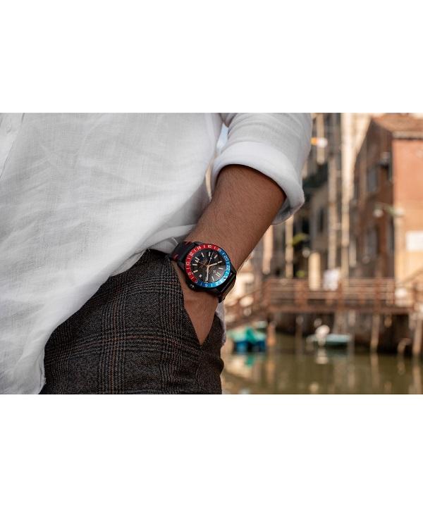 Zegarek męski Meccaniche Veneziane Nereide GMT Diaspro PVD Automatic lifestyle