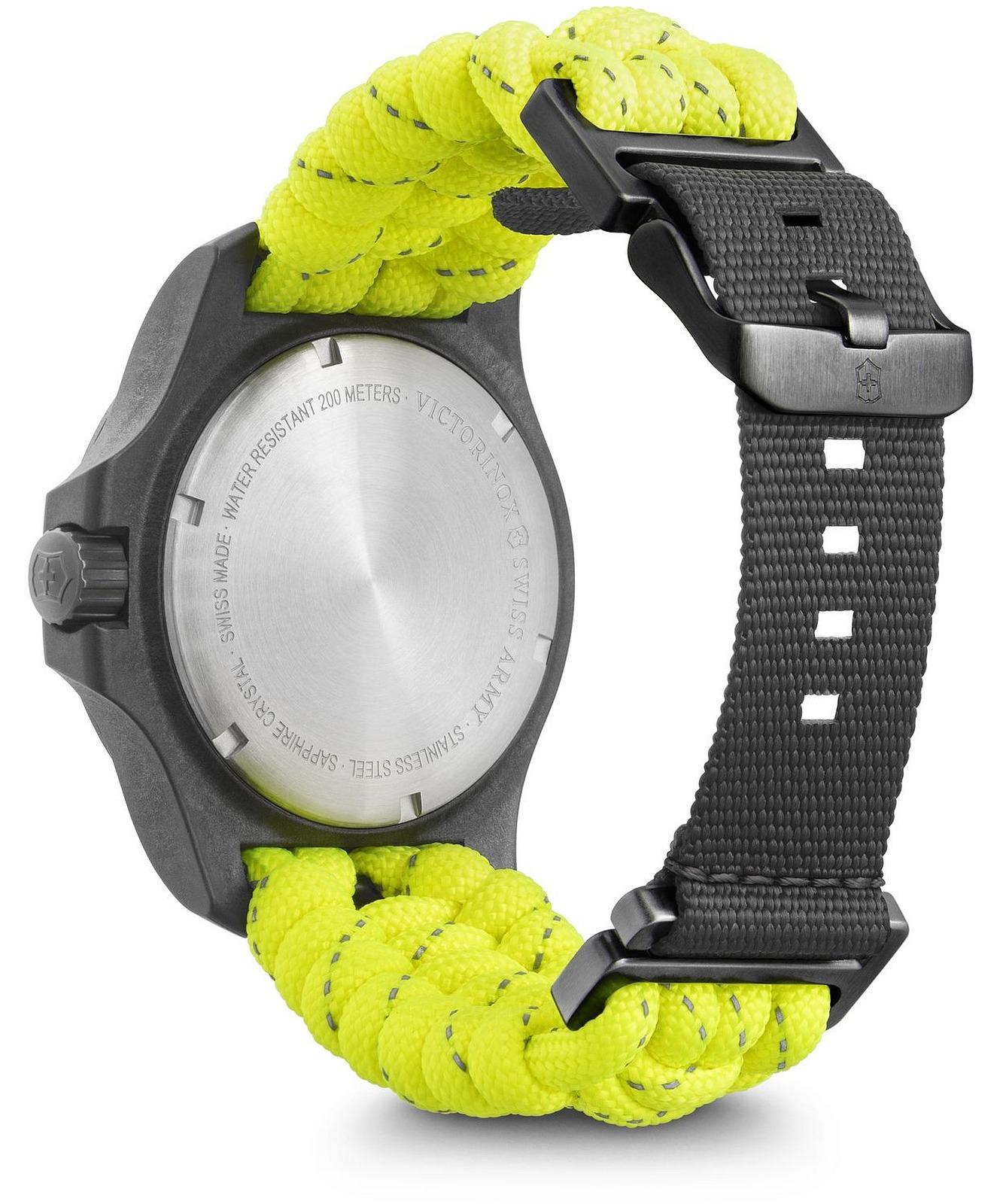 zegarek-meski-victorinox-i-n-o-x-carbon-limited-edition-241858-1_005