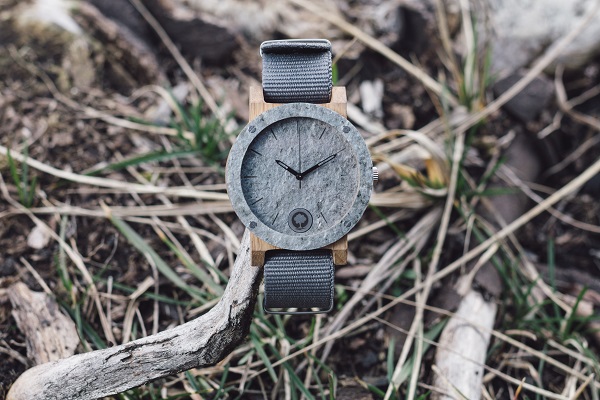 Zegarek Plantwear Raw Double Silver Dąb lifestyle