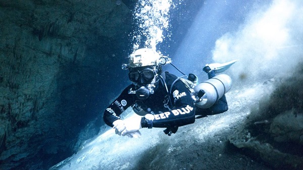 Zegarek do nurkowania Deep Blue Sea Quest Diver 1500M SEAQ42WHBRC lifestyle