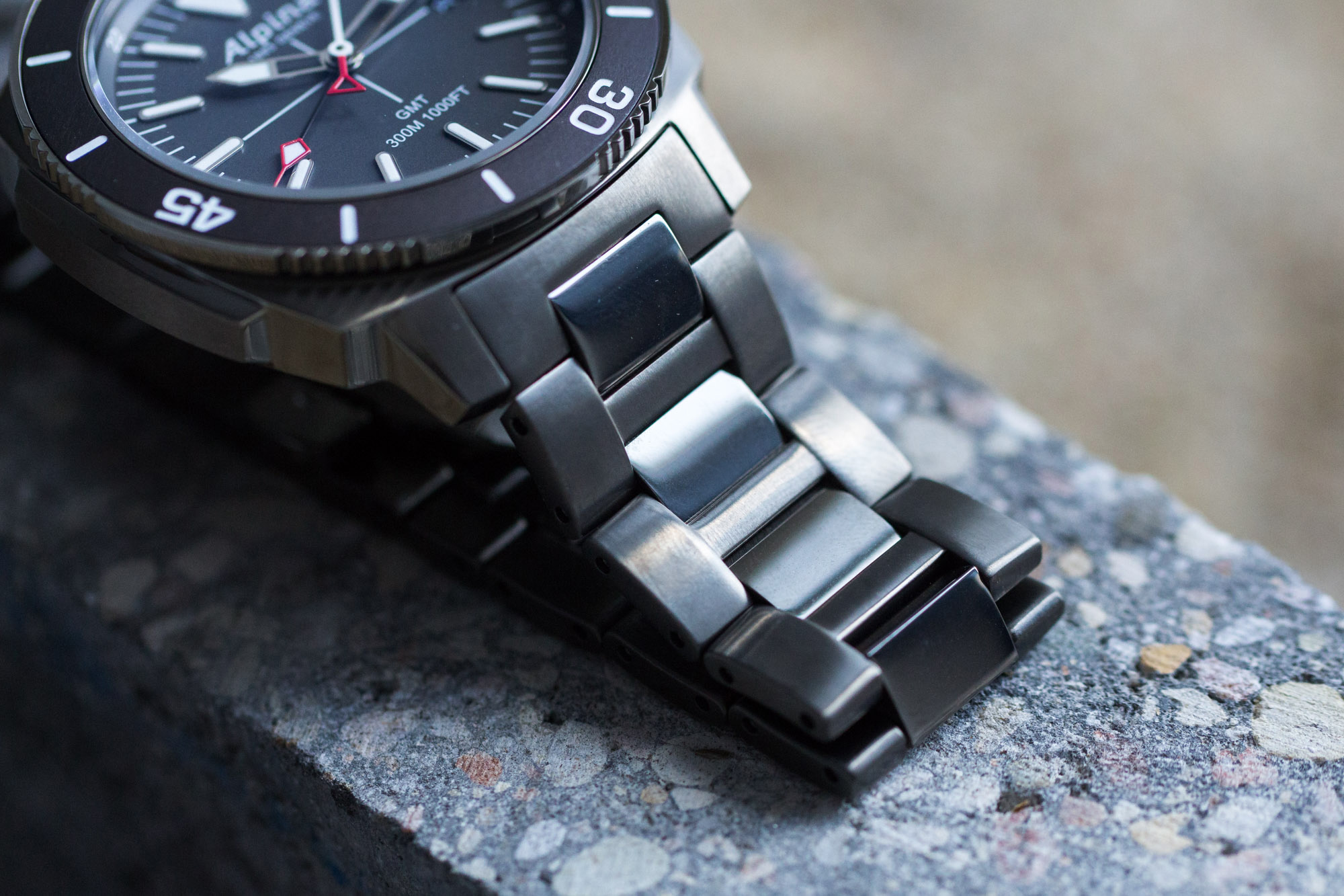 Bransoleta duze ogniwa Alpina Seastrong Diver AL-247LGG4TV6B
