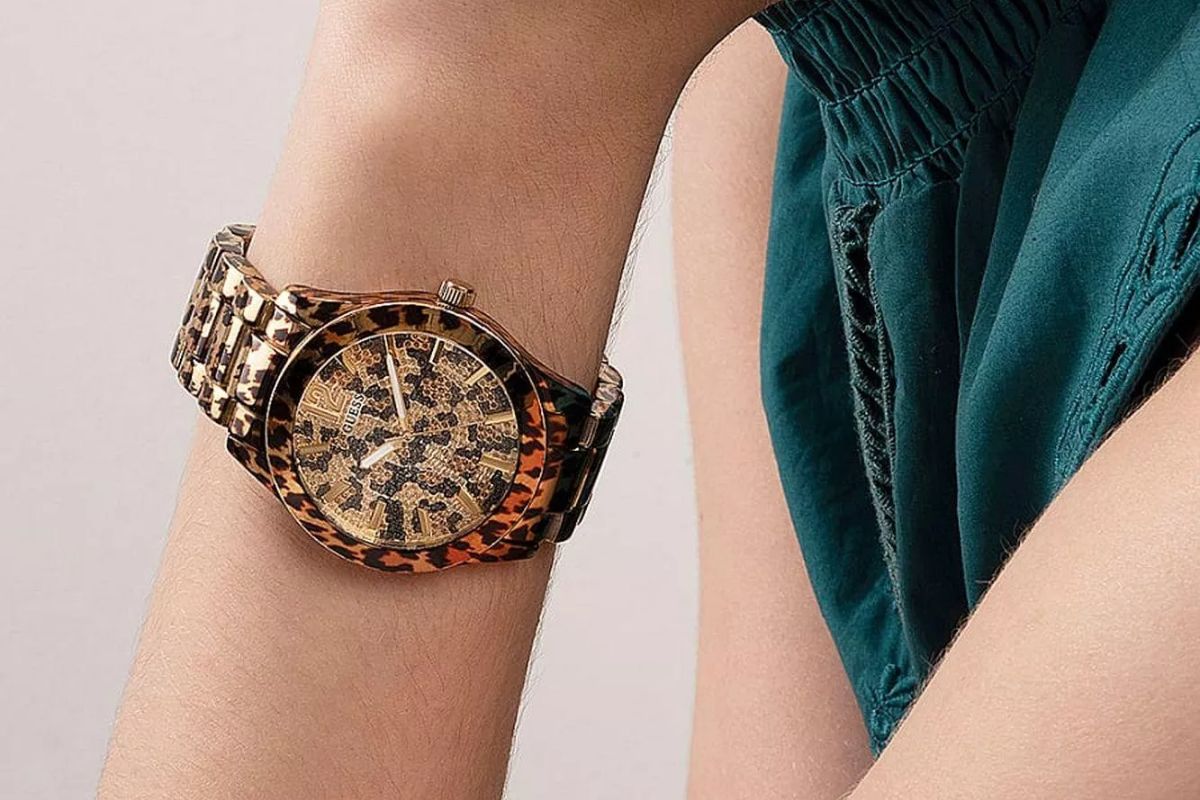 Guess Animal Print koperta 40  mm