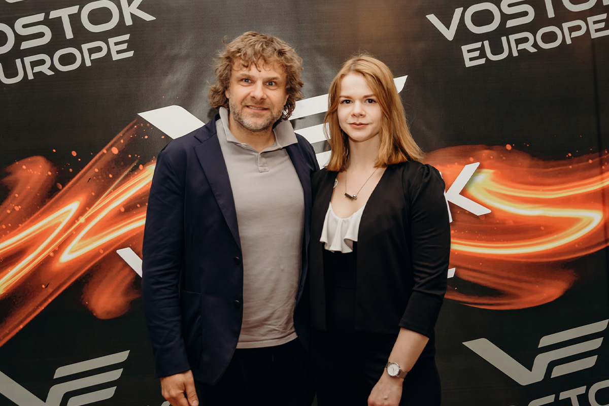 Z ambasadorem marki Vostok Europe - kierowcą rajdowym Benediktasem Vanagasem