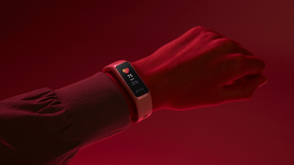 Smartwatch z nadgarstkowym pomiarem tętna