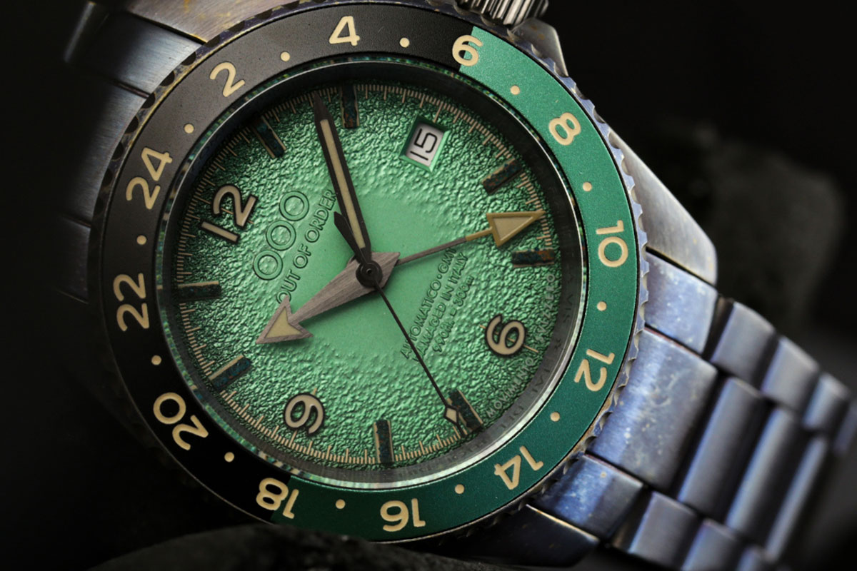 Out Of Order Trecento Swiss Automatic GMT tarcza