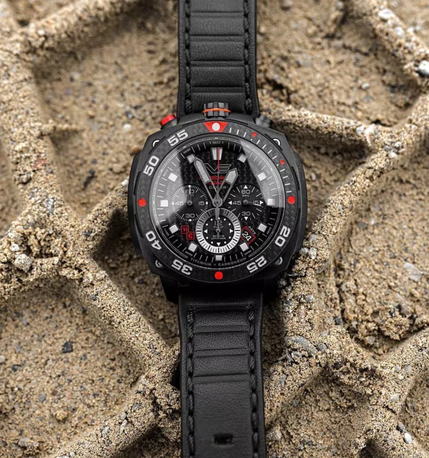 Zegarek męski Vostok Europe Benediktas Vanagas Dakar Chronograph Europe Systema Periodicum Special Edition