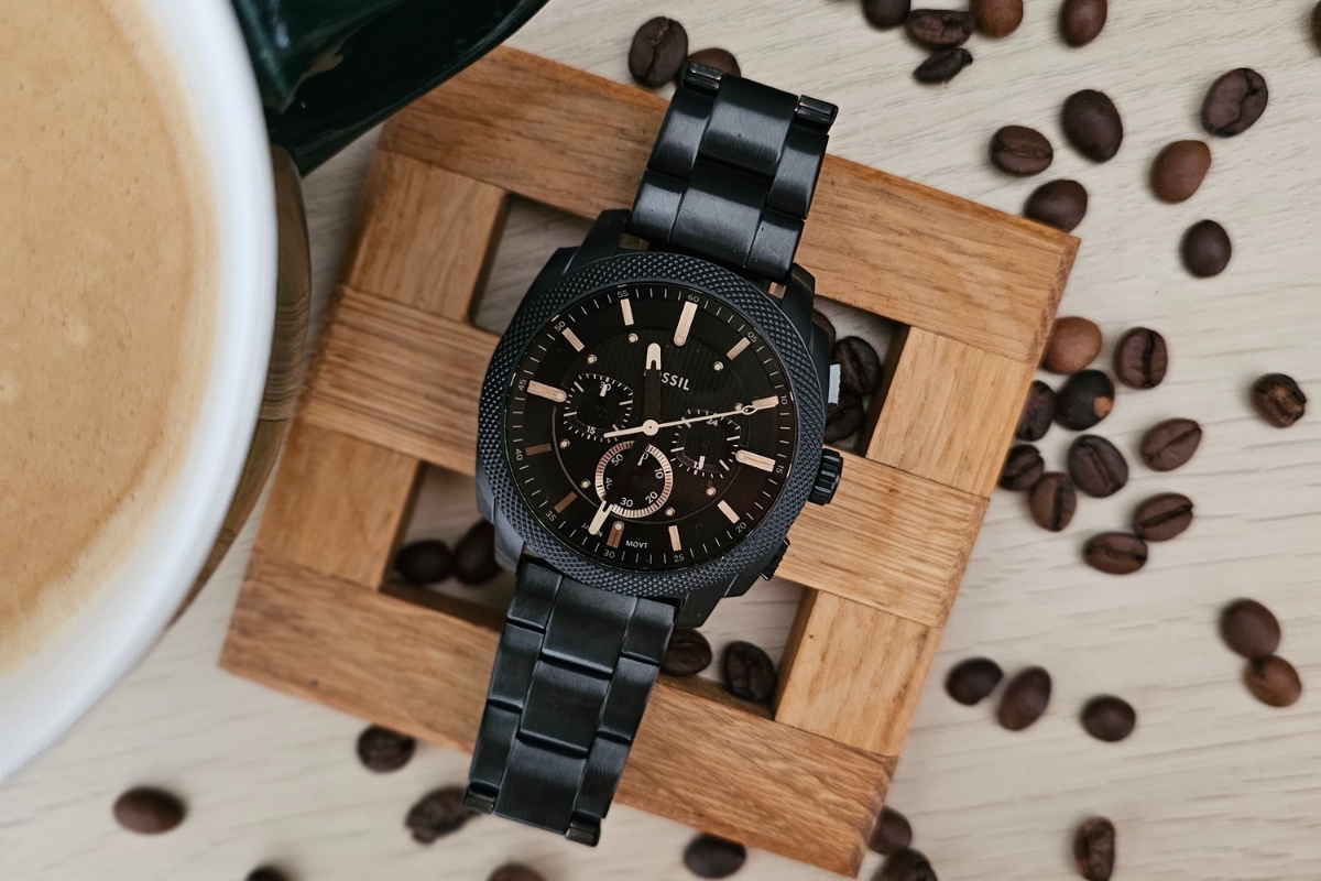 Praktyczny chronograf w zegarku Fossil Machine Chronograph FS6097
