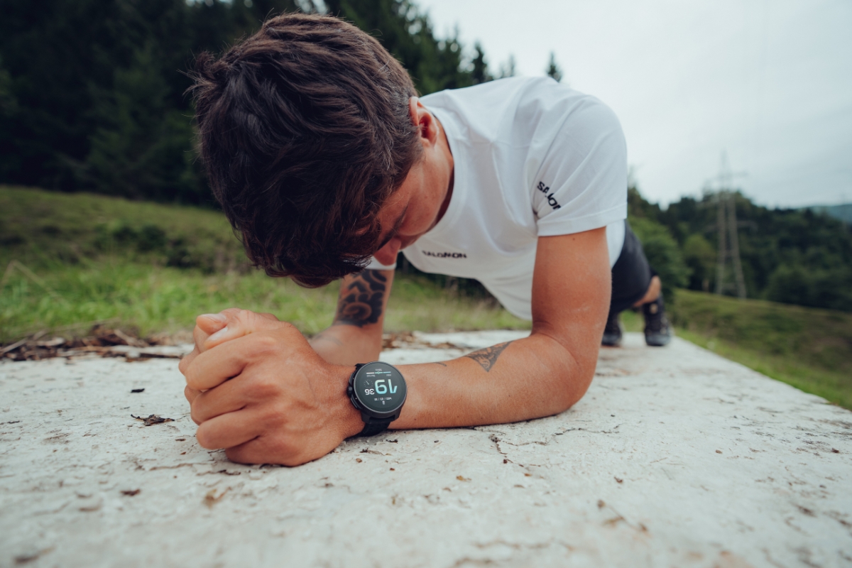 Suunto Race