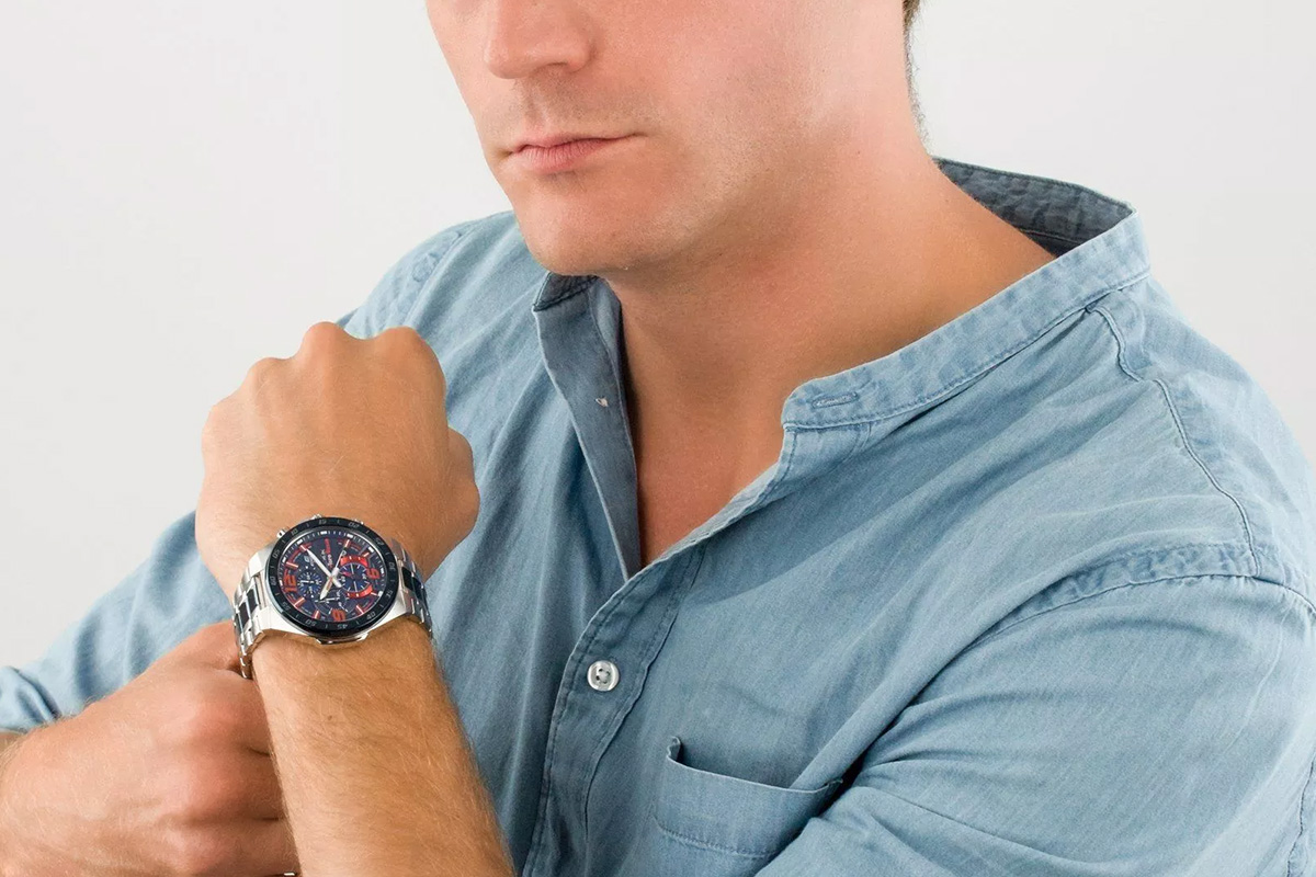 EDIFICE Scuderia Toro Rosso Chronograph Limited EFR-564TR-2AER