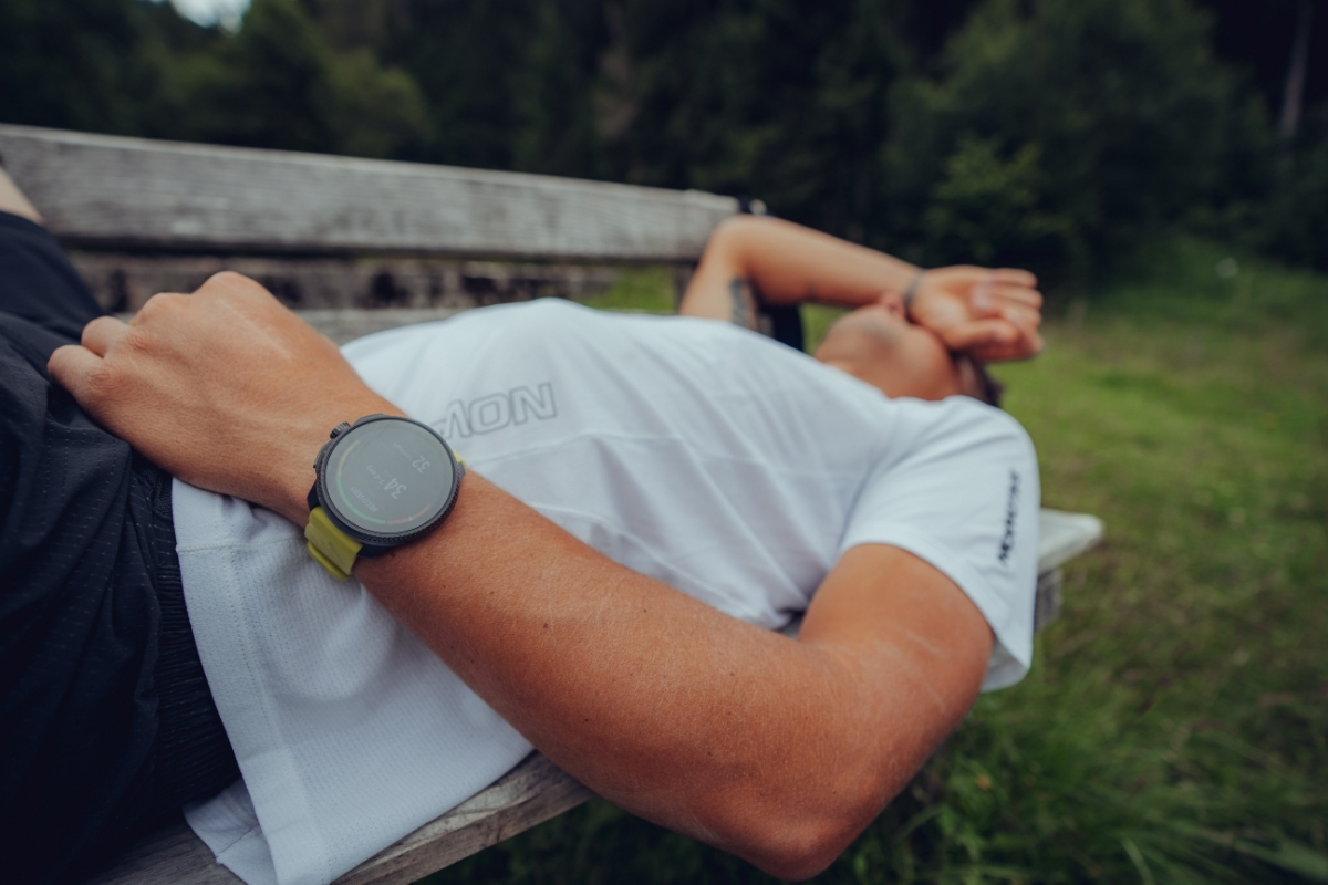 Suunto Race