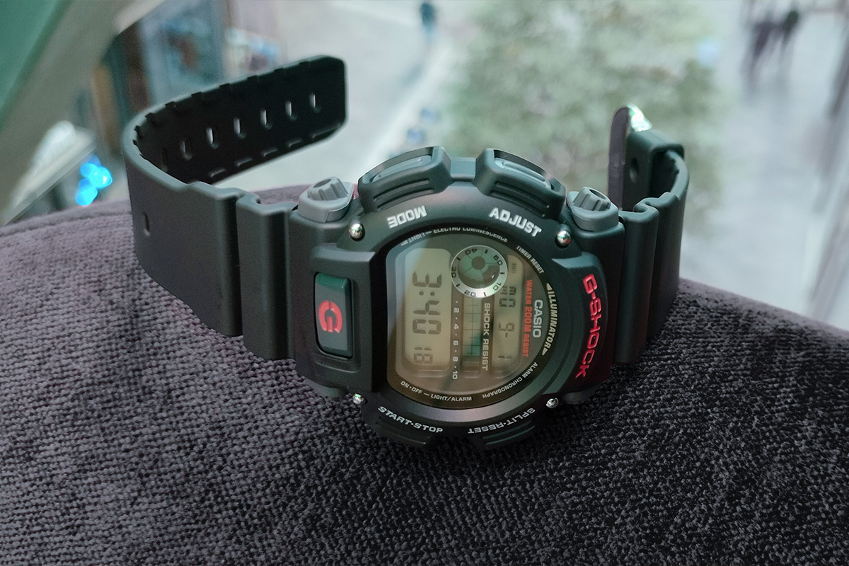 Zegarek męski Casio G-SHOCK DW-9052-1VER 