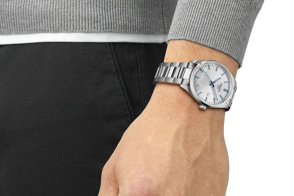 Tissot PR 100 Jungfraubahn Special Edition