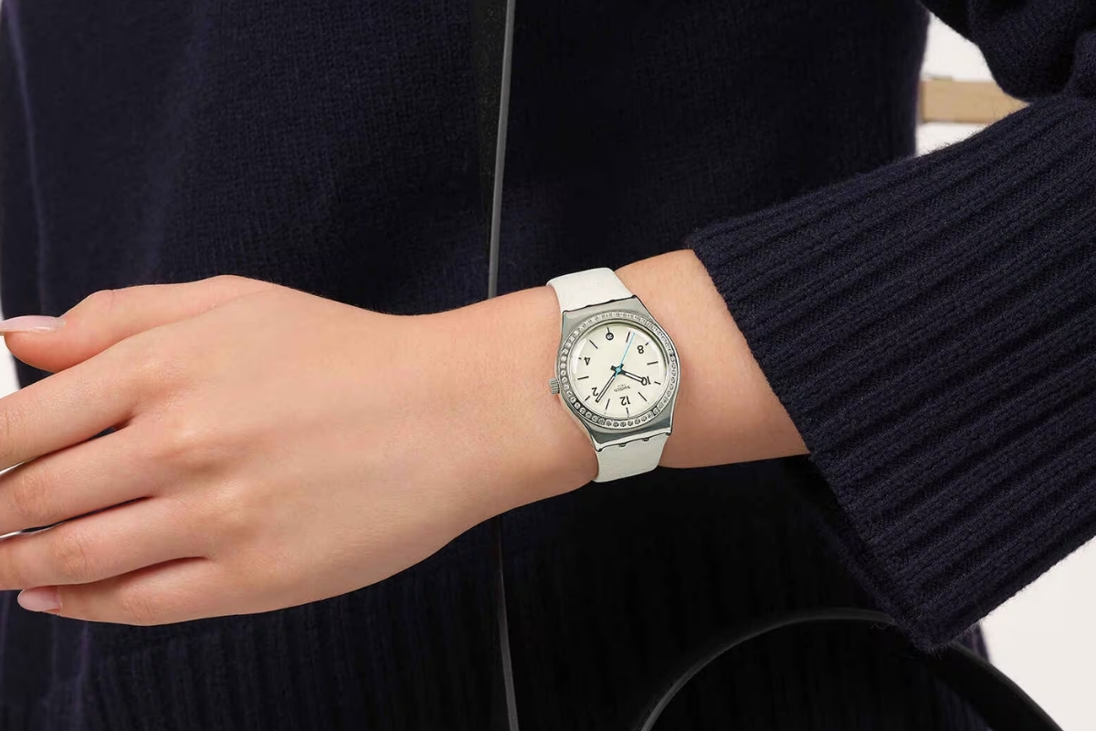 Swatch Glacial Petals