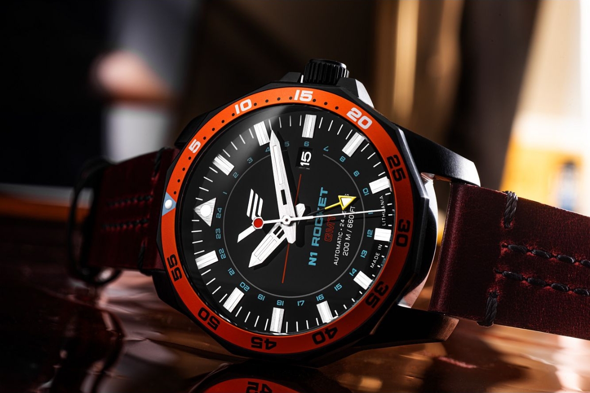 Zegarek męski Vostok Europe Rocket N-1 Automatic GMT Limited Edition NH34-225C714 prezentem na święta