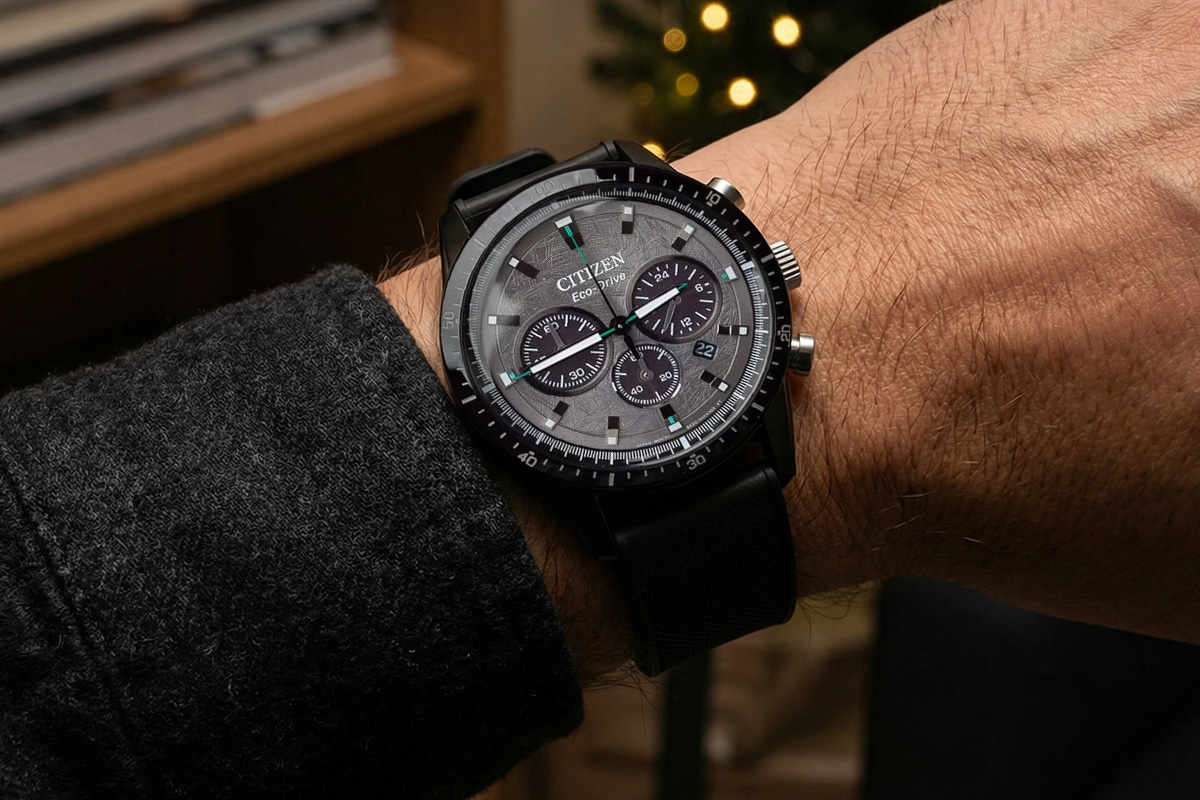 Zegarek męski Citizen Modern Solar Eco-Drive Chronograph CA4625-02H na prezent pod choinkę