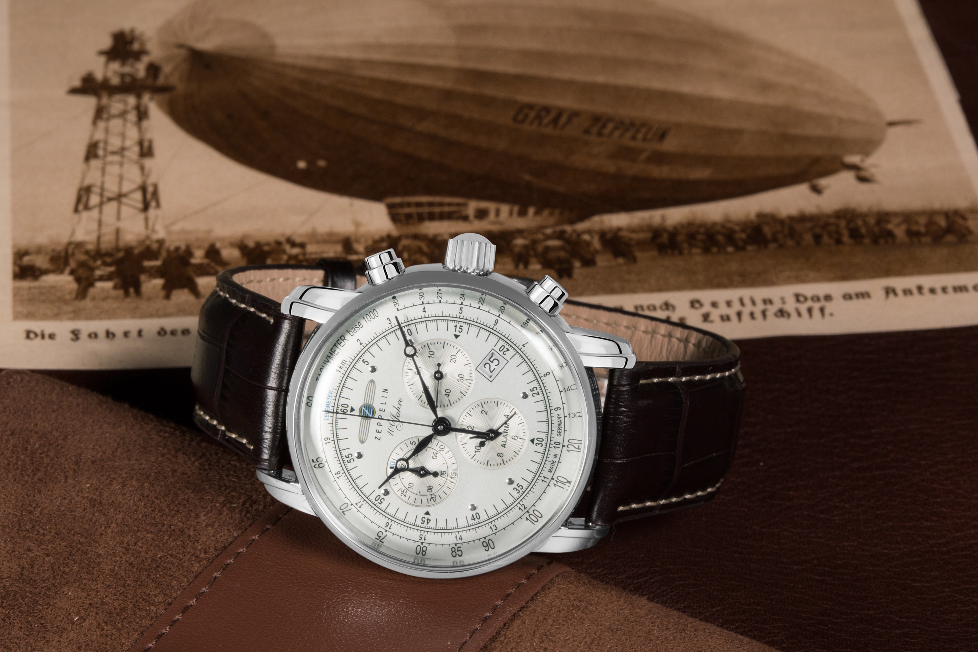 Zeppelin 100 Jahre Chronograph 7680-1