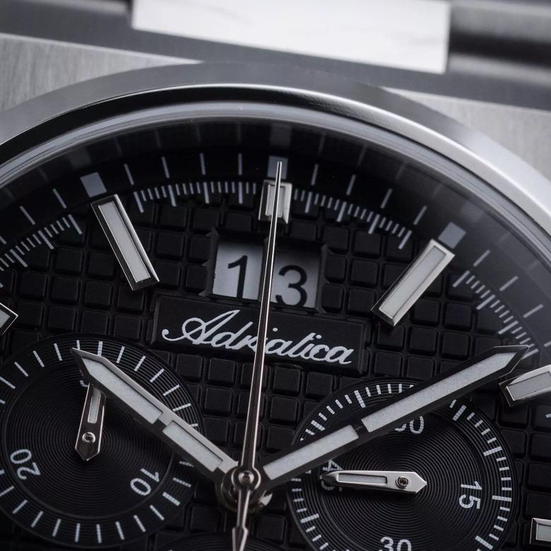 Adriatica A8326.5114CH - Obecność datownika