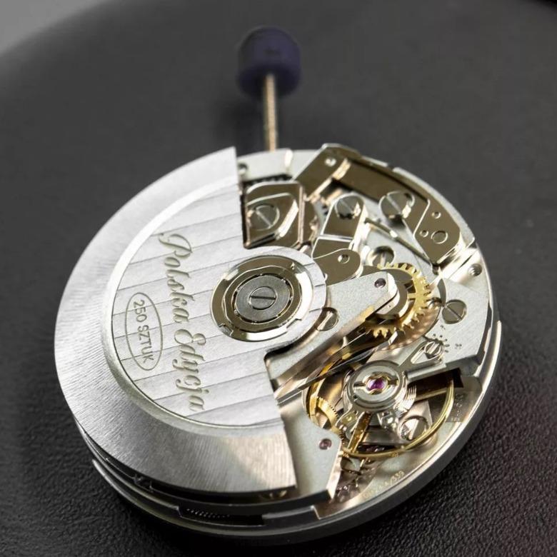 Aviator V.4.40.0.352.4 PL - Mechanizm kwarcowy