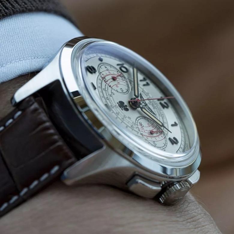 Aviator V.4.40.0.351.4 PL - Szkło szafirowe