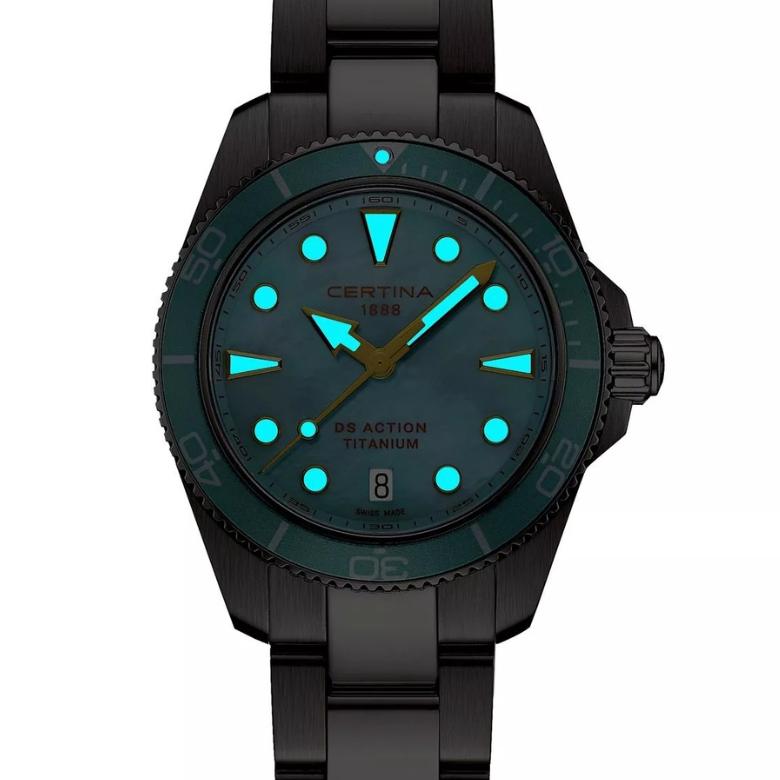 Certina C048.210.44.131.00 (C0482104413100) - Super-LumiNova®