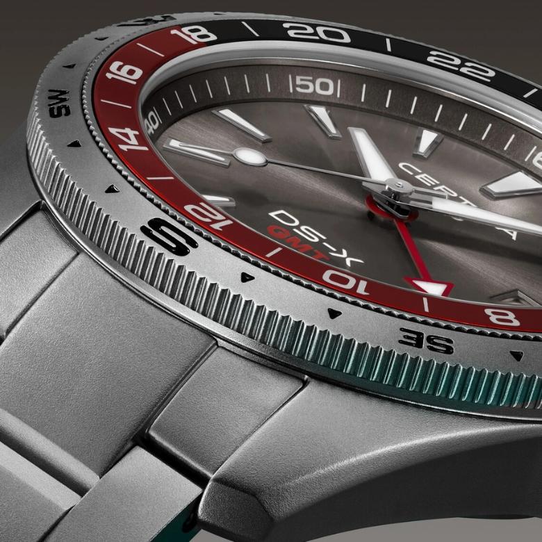 Certina C047.452.11.081.00 (C0474521108100) - Technologia HeavyDrive™