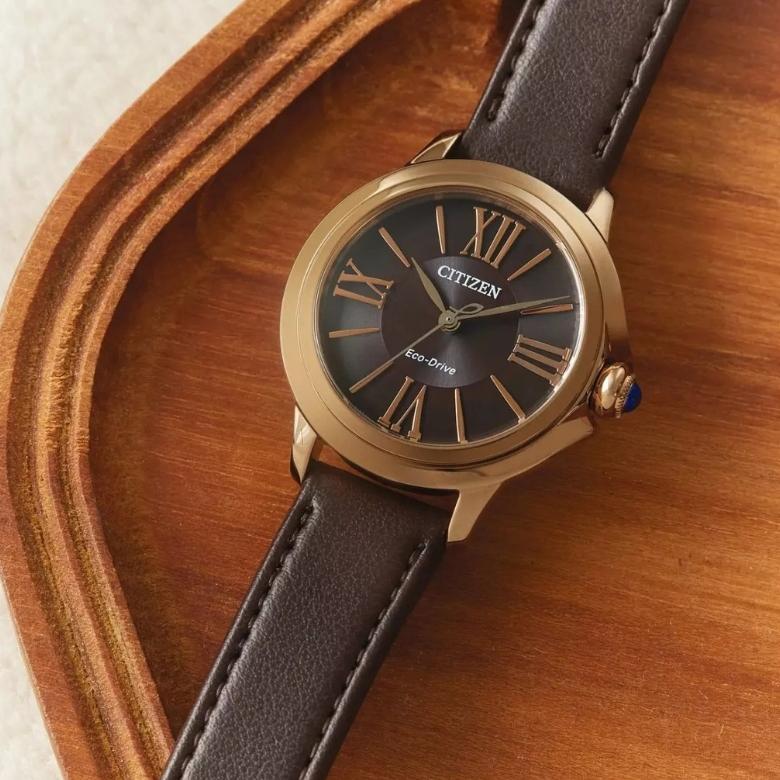 Citizen EM1163-09X - Ozdobna koronka