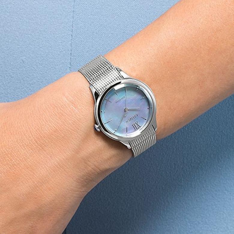 Citizen EW5596-66X - Bransoleta