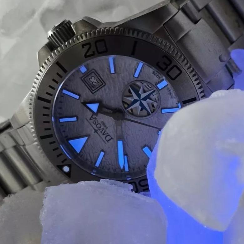 Davosa 161.528.90 - SuperLumiNova®