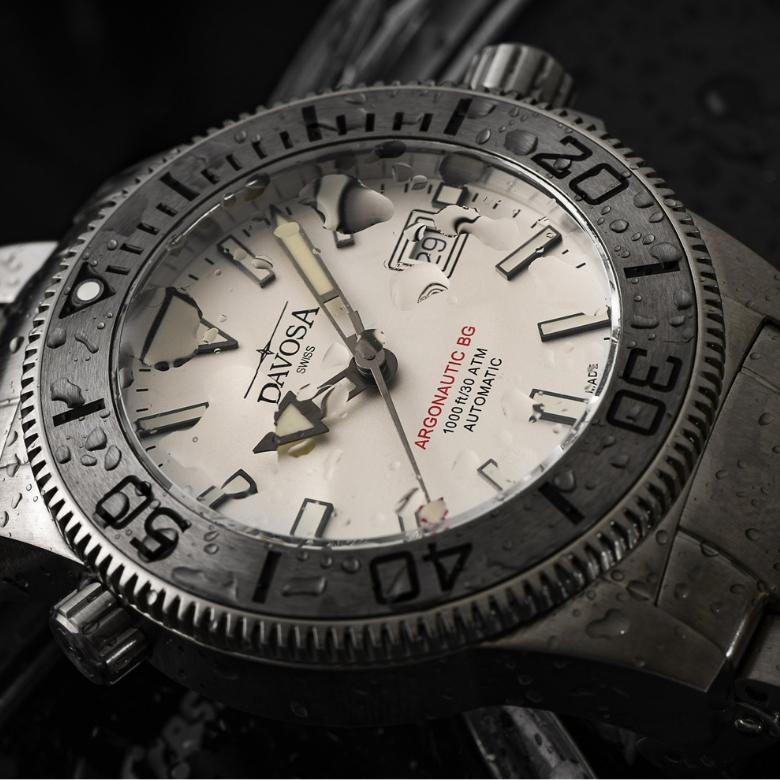Davosa 161.528.10W - Obrotowy bezel