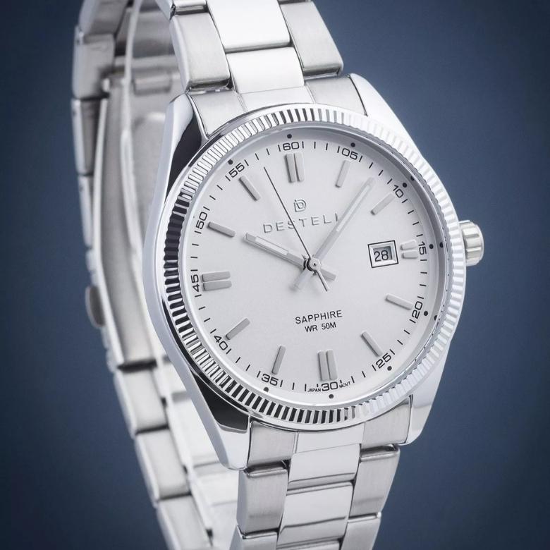 DESTELL LU3855-25-205S - Ząbkowany bezel jako charakterystyczny detal konstrukcyjny