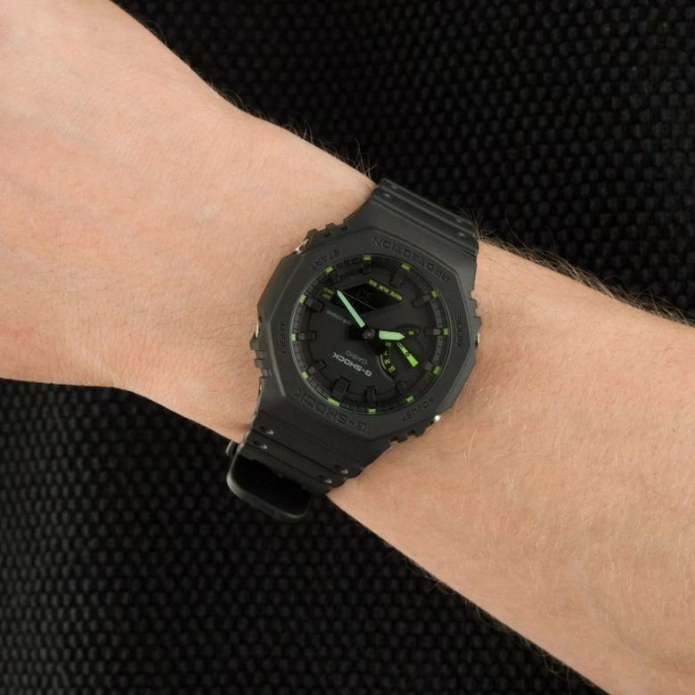 G-SHOCK GA-2100-1A3ER - Kolekcja Carbon Core