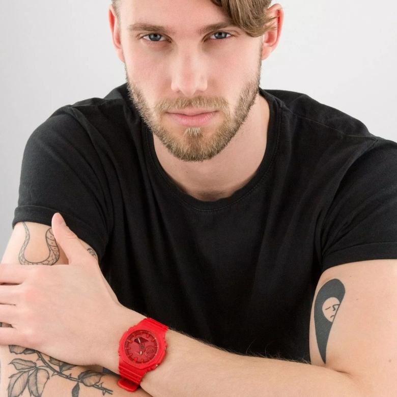 G-SHOCK GA-2100-4AER - Kolekcja Octagon