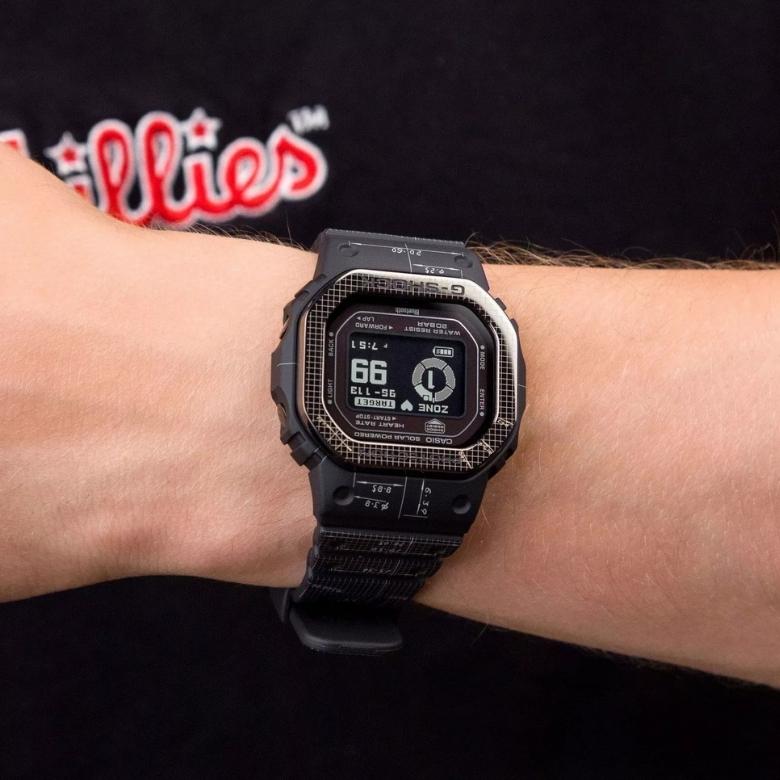 G-SHOCK DW-H5600EX-1ER - Kolekcja G-Squad